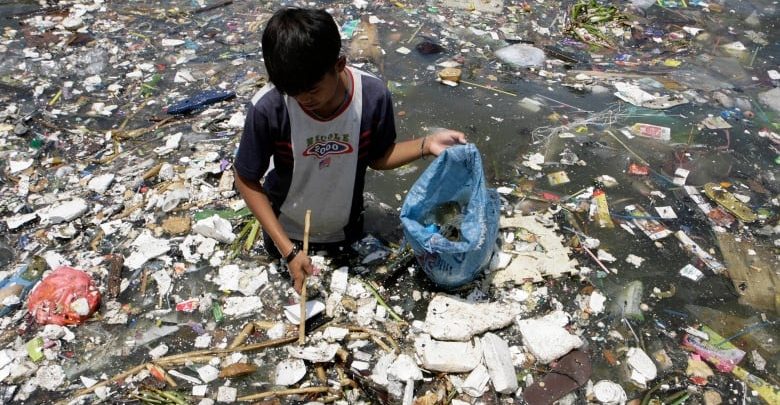 live sustainably plastic waste oceans Philippines