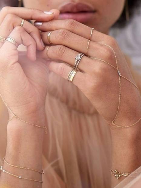 23 Ethically-made & sustainable jewelry brands to shine with purpose