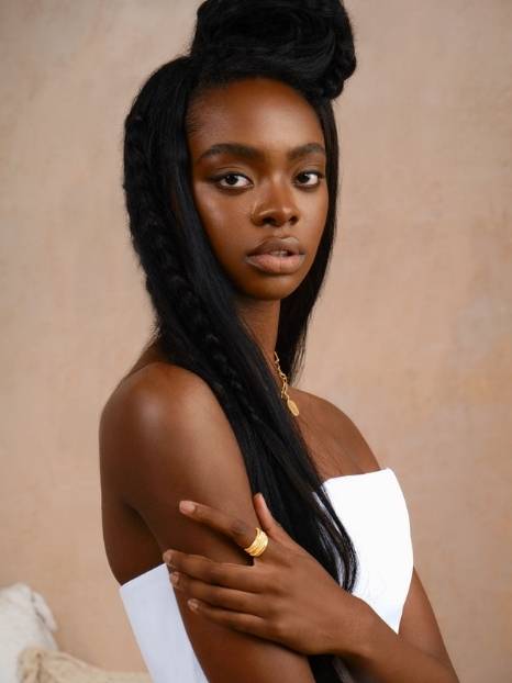 23 Ethically-made & sustainable jewelry brands to shine with purpose