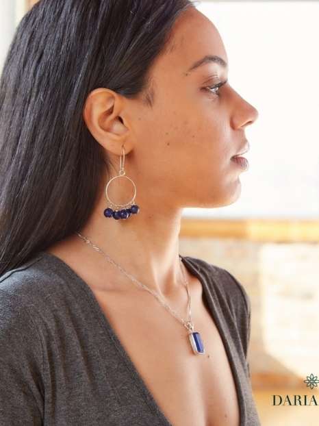 23 Ethically-made & sustainable jewelry brands to shine with purpose