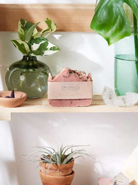 Sustainable Ethically-made Gift Ideas Guide 2021 Butterme organics