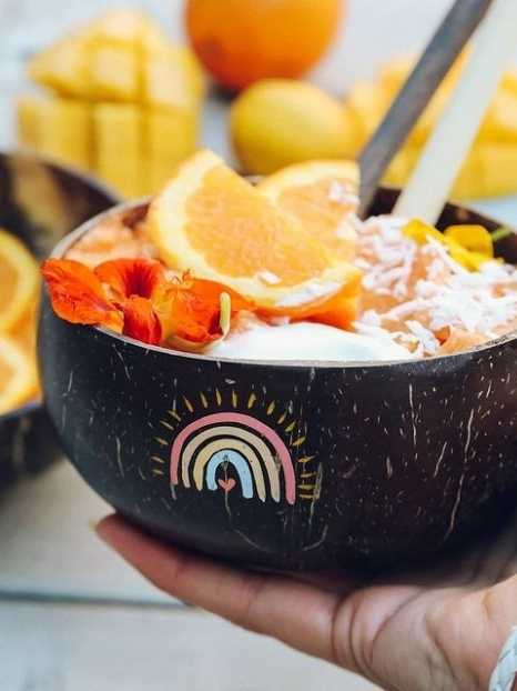Sustainable Ethically-made Gift Ideas Guide 2021 coconut bowls