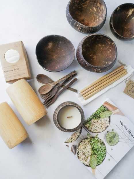 Sustainable Ethically-made Gift Ideas Guide 2021 coconut bowls