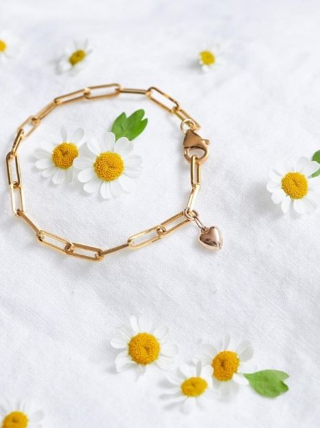 Ethically-made & sustainable jewelry brands to shine with purpose The Little Market