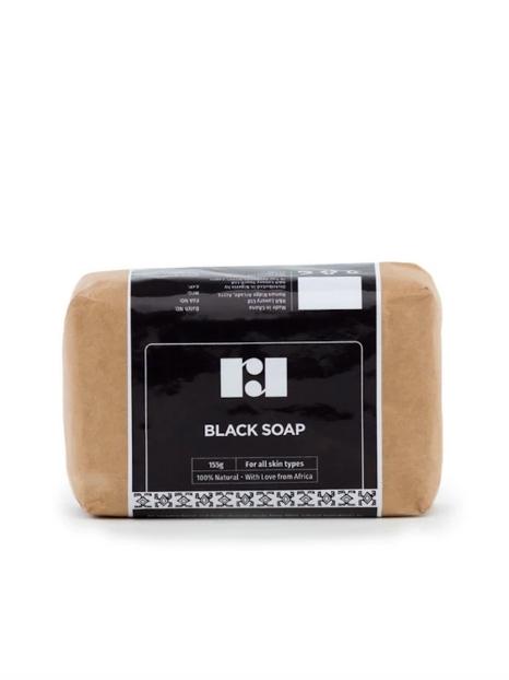 Handmade & natural soap bars for an eco-luxurious bath time