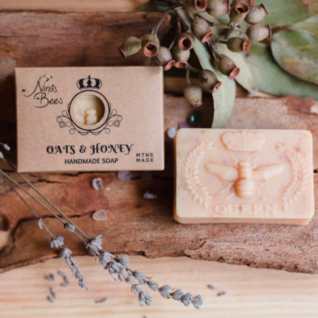 Handmade & natural soap bars for an eco-luxurious bath time