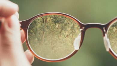 How Reglazing Your Old Frames Can Benefit the Environment