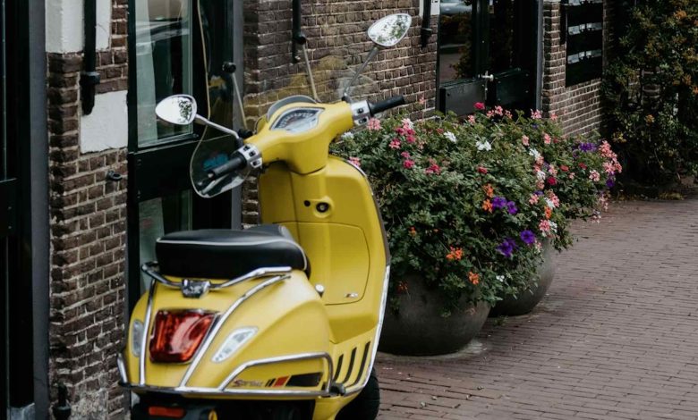 How Safe are Eco-Friendly E-Mopeds & Electric Scooters?
