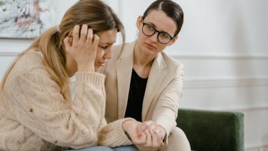 How to Balance Medication and Therapy for Effective Depression Treatment