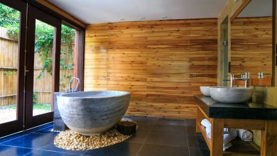 Inside-Out Transformation: Harmonizing Interior and Exterior in High-End Homes with Natural Materials