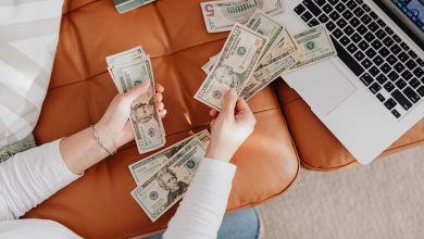 How to Live Green and Save Wisely with Sustainable Financial Choices