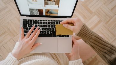 10 Ways to Save Money and Shop More Sustainably Online