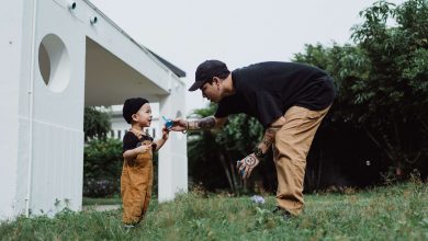 A Stylish Guide to Sustainable Parenting on the Go